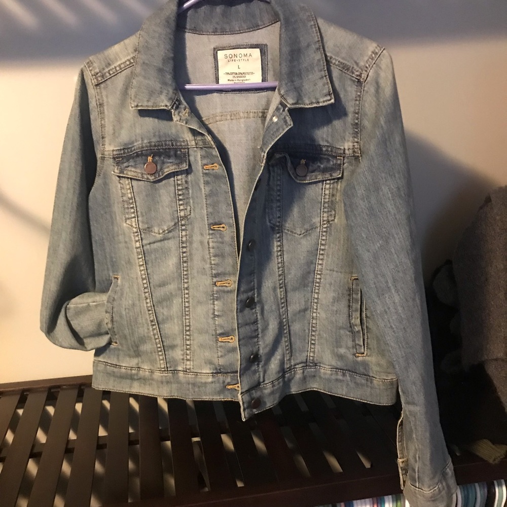 Women’s jean jacket